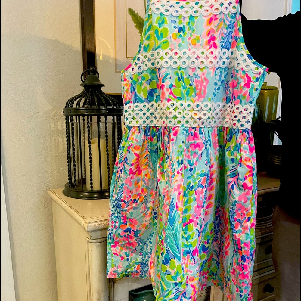 Adorable Lilly sundress! Worse once. Perfect condition. Like new!